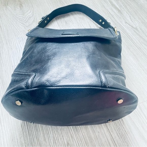 Black Leather Shoulder Bag Hand Bag Gorgeous Hardware The Trend - Picture 3 of 17